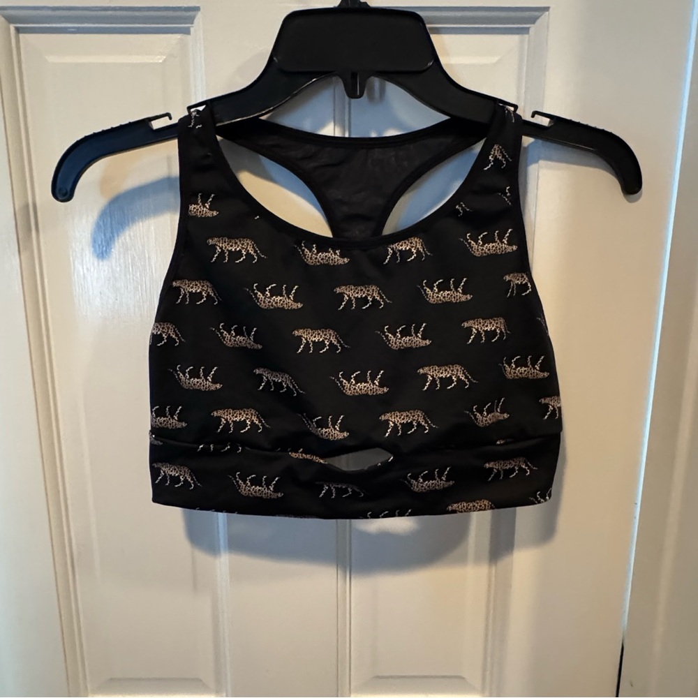 Victoria Sport Leopard Print Racerback‎ Sports Bra Medium
